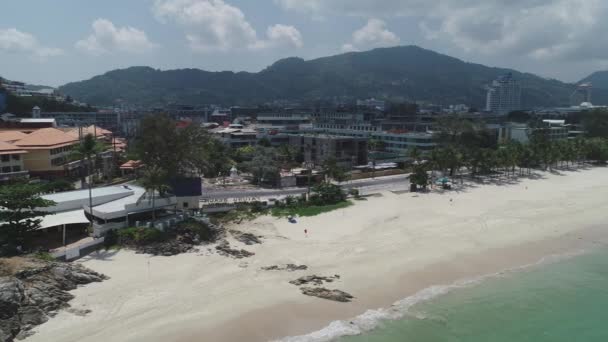 Vista Aérea Drone Disparo Playa Patong Paisaje Marino Phuket Hermosa — Vídeo de stock