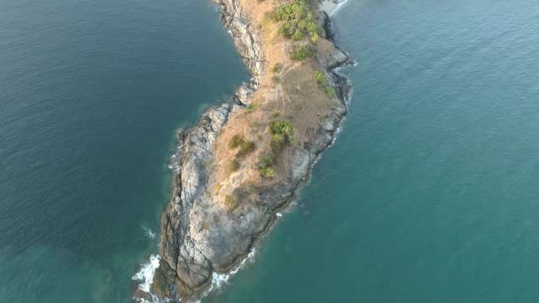 Αεροφωτογραφία Drone Άποψη Της Promthep Cape Στο Πουκέτ Της Ταϊλάνδης — Αρχείο Βίντεο