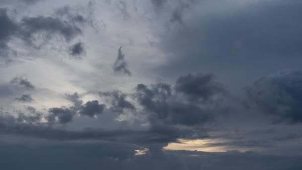 Zeitraffer 3840X2160 Von Bewegten Dunklen Wolken Himmel Sonnenaufgang Oder Sonnenuntergang — Stockvideo