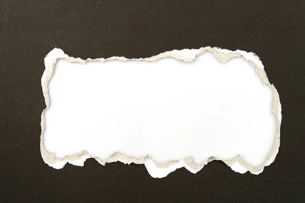 Papel Rasgado Preto Isolado Sobre Fundo Branco — Fotografia de Stock