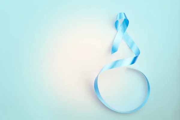 Μπλε Κορδέλα Παγκόσμια Ημέρα Του Καρκίνου Του Προστάτη Σύμβολο Τον — Φωτογραφία Αρχείου