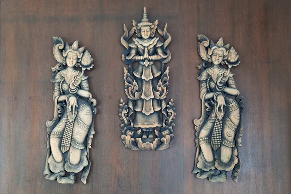 Het Hout Gesneden Thai Tempel Muur — Stockfoto