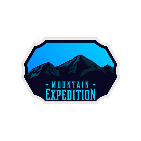 Логотип горной экспедиции с скалистыми формами . — стоковый вектор