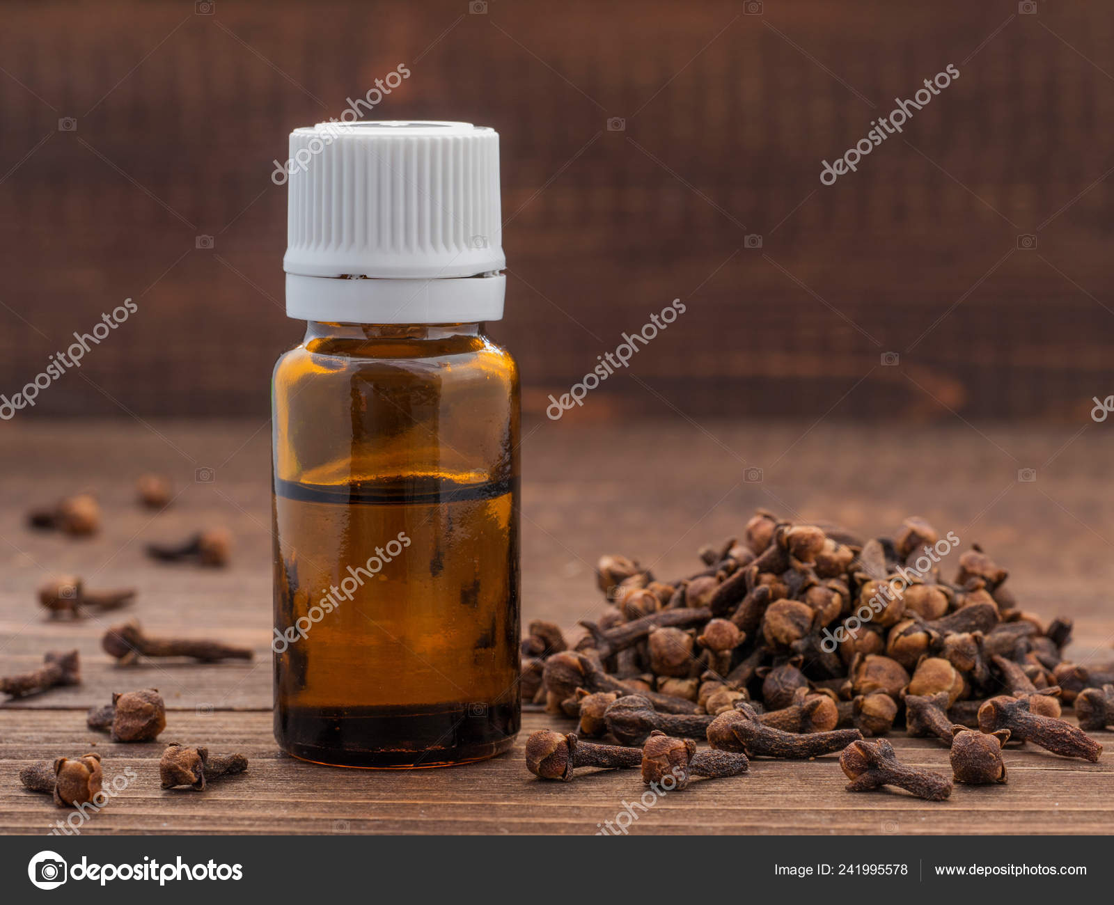 Clove essential oil young living