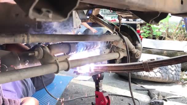 voiture pipe clips