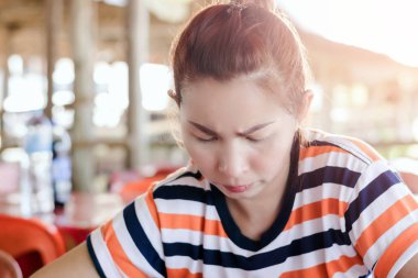 Güzel bir Asyalı kadın.