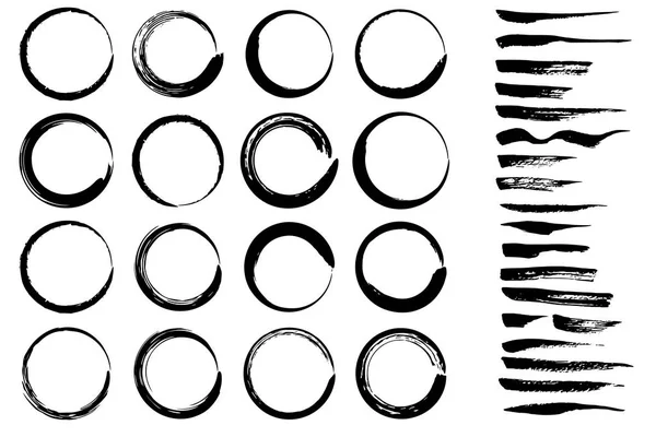 Set Van Hand Getrokken Inkt Penseelstreken Ronde Frames — Stockvector