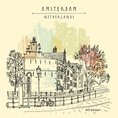 Amsterdam kent. Kanal, Hollandalı geleneksel tarihi binalar, ağaçlar, lambalar, Bisikletler, kaldırım, telefon kulübesi. El çizimi. Seyahat kroki. Kitap Illustration, vintage kartpostal, vektör poster