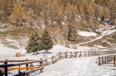 Karda dağ manzarası