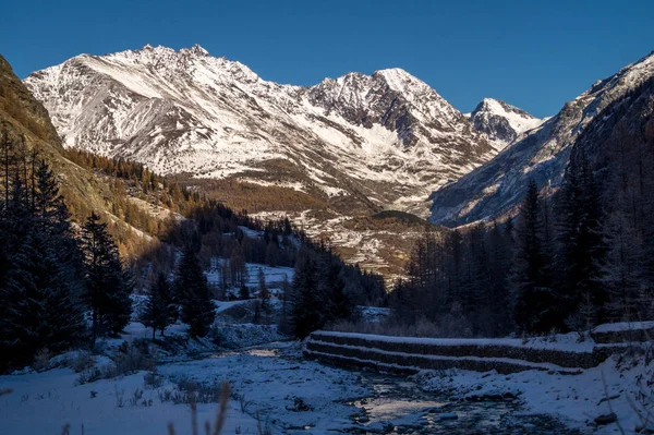 Paisagem Montanhosa Neve — Fotografia de Stock