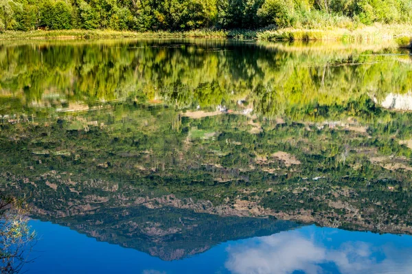 Jezioro Reflection Góry — Zdjęcie stockowe