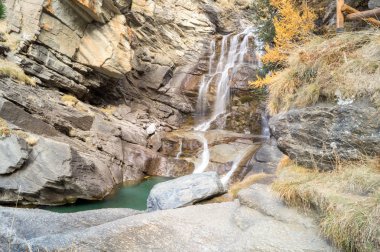 Lillaz, İtalya, Cogne, Aosta Vadisi şelale