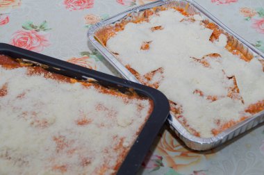 İtalyan el yapımı lazanya, lazanya alla bolognese