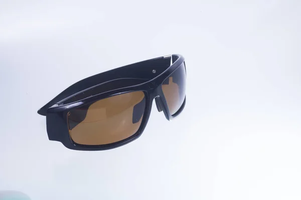 Schwarze Sonnenbrille Auf Grauem Hintergrund — Stockfoto