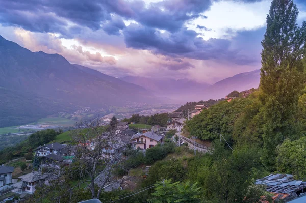 Puesta Sol Montaña Italiana Los Alpes Cielo Colorido — Foto de Stock