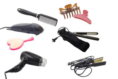 Beyaz arka planda izole edilmiş kuaför aksesuarları