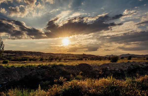 Güzel gün batımı alan Türkiye'de
