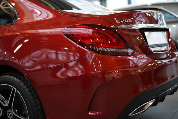 Mercedes C-lass W205 kırmızı renk 2019