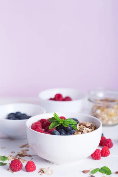 Smoothie Bowl Yogurt Fresh Berries Cereal Healthy Breakfast Dieting Nutrition — Stock Photo, Image