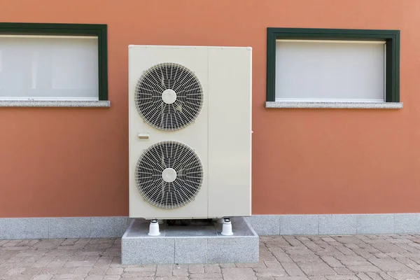 Warmtepomp Lucht Water Voor Verwarming Van Een Huis — Stockfoto