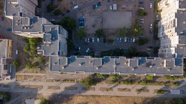 Lucht Uitzicht Stad Met Kruispunten Wegen Huizen Gebouwen Parken Parkeerplaatsen — Stockfoto