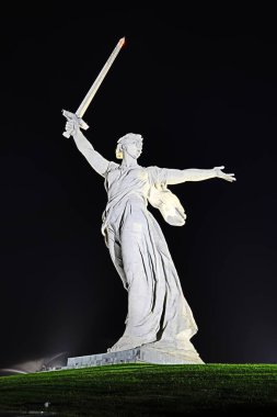 Volgograd, Rusya Federasyonu - 11 Temmuz 2018: Anavatan çağrılarda Volgograd, Stalingrad savaş dünya, anma karmaşık bir kadında en yüksek heykeli Mamayev Kurgan adlı heykel görüntüleyin