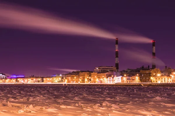 Winter Night Thermal Power Station Neva River Embankment Saint Petersburg — Stock Photo, Image