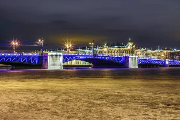 Beau Pont Palais Sur Rivière Neva Saint Pétersbourg Russie Entre — Photo