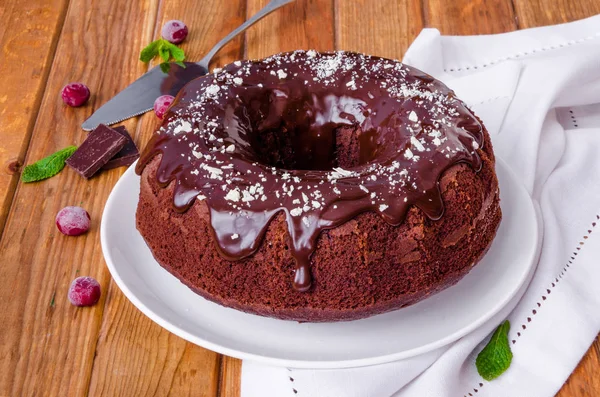 Nemli Çikolatalı Kek Kiraz Sır — Stok fotoğraf