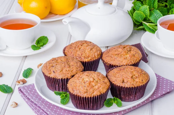 Muffins Con Calabaza Nueces Chocolate Negro Salvado Trigo — Foto de Stock