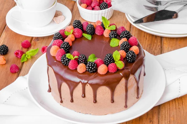 Chocolate Layer Cake Cherry Filling Fresh Berries Top — Stock Photo, Image