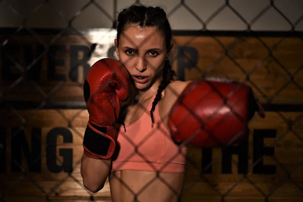 Boxeur Jeune Femme Avec Gants Boxe — Photo