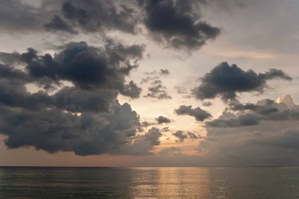 Gyönyörű óceán naplemente — Stock Fotó