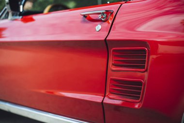 Eski model araba lüks bize araba