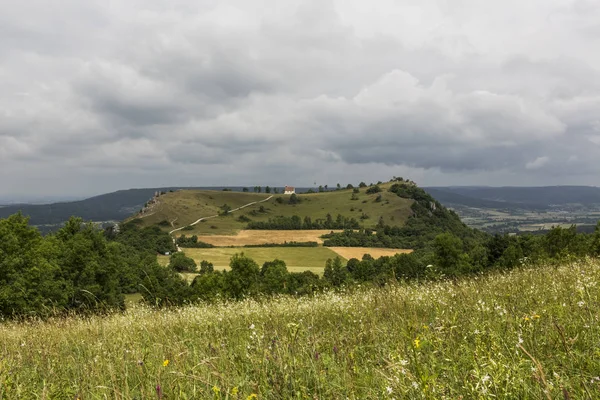 Zeugenberg Der Fraenkischen Schweiz Kirchenehrenbach Forchheim — Foto de Stock