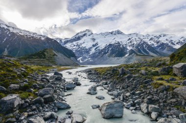 Mt Cook Yeni Zelanda akışları