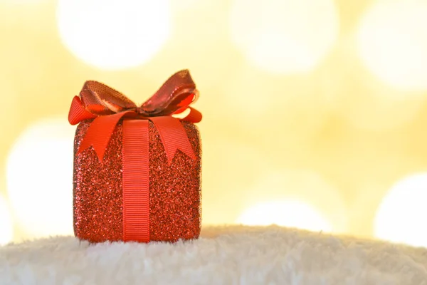 Boże Narodzenie Czerwony Pudełko Tło Złoto Bokeh — Zdjęcie stockowe