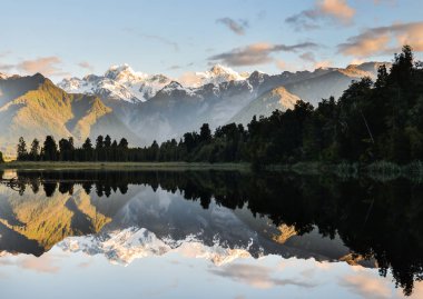 Mt Cook Gölü matheson Yeni Zelanda Southland'deki / daki su için yansıtacak