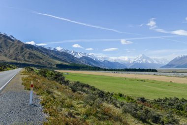 Yeni Zelanda'da dağ Cook karayolu yol Manzara