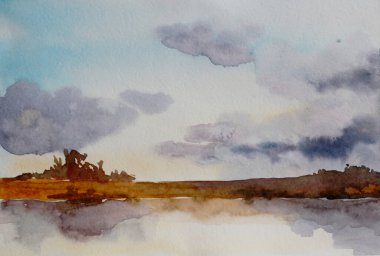 Gökyüzünde mavi bulutlar olan su rengi manzara