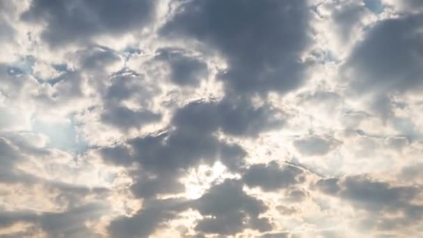 Stor Orange Solnedgång Som Massiva Solnedgången Horisonten Dramatisk Sky Tidsfördröjning — Stockvideo