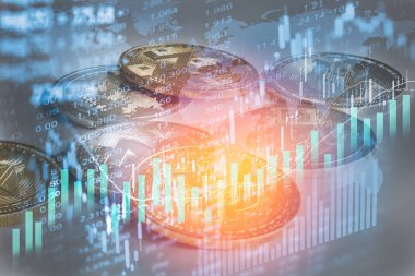 Modern bir takas yöntemi. Bitcoin küresel ekonomi piyasasında uygun bir ödemedir. Sanal dijital para birimi ve finansal yatırım ticaret kavramı. Altın bitcoin arka planına sahip soyut kripto para birimi.