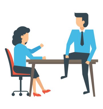 Rahat oturma ve gayri resmi tartışma sahip iki ortak çalışanlar 