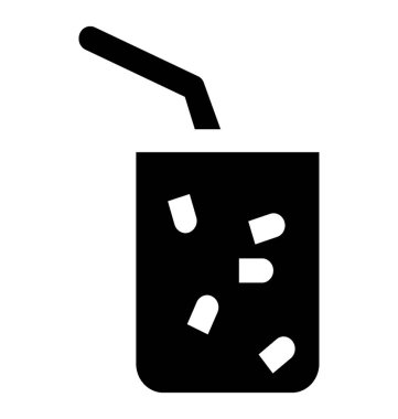 Saman ve buz küpleri ile soğuk içecek cam 