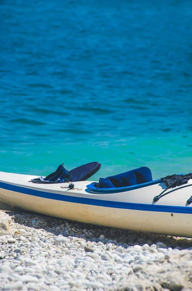 Canoeing background blue vertical — Stock Photo, Image