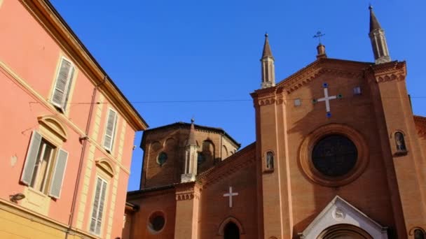 San Martino kyrkan i Bologna - Emilia-Romagna - Italien — Stockvideo