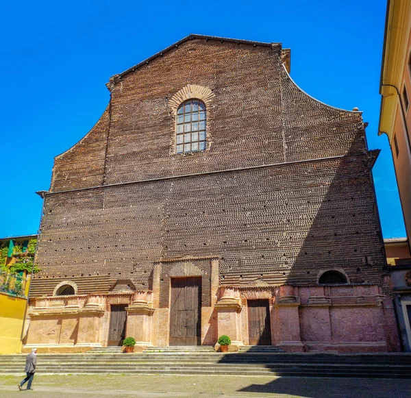De voormalige Santa Lucia-kerk in Bologna-Emilia Romagna-Italië — Stockfoto