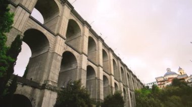 Ariccia anıtsal köprü - Lazio Roma eyaleti - İtalya