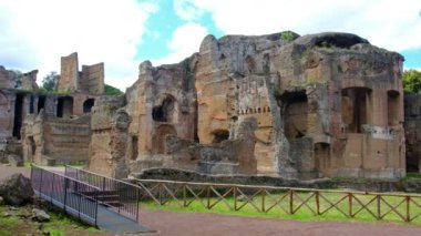 Grand Thermae veya Grandi Terme Villa Adriana veya Hadrians Villa Tivoli Unesco arkeolojik site - Roma - Lazio - İtalya