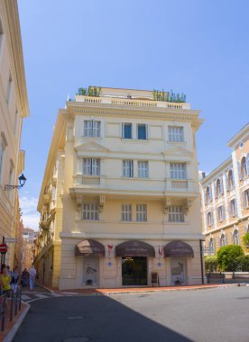 Monaco, Monaco-Ville - 22 Haziran 2018: Ev ve binalar eski kasabasında: Monaco-Ville, Monaco